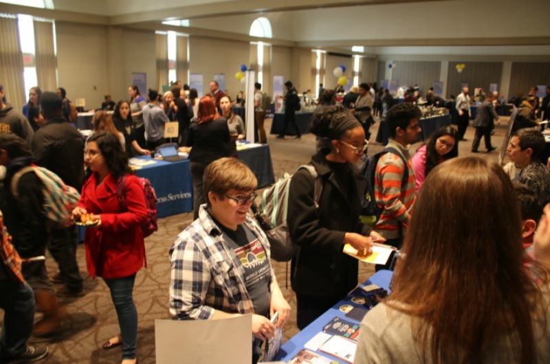 Academic Opportunities Fair Lets Students Explore Their Options Now